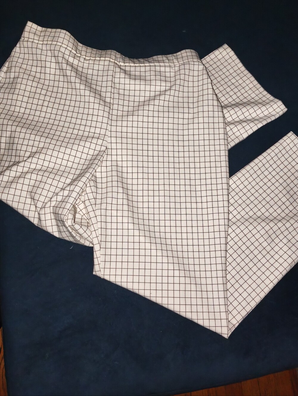 White Grid Print Pants Size 14